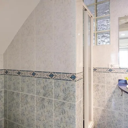 Casa Con Plaza De Parking