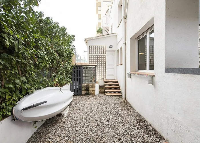 Casa Con Plaza De Parking Apartman