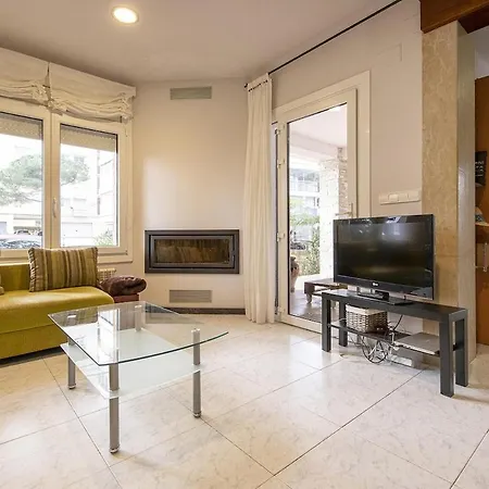 Casa Con Plaza De Parking Апартаменты Платья-де-Аро